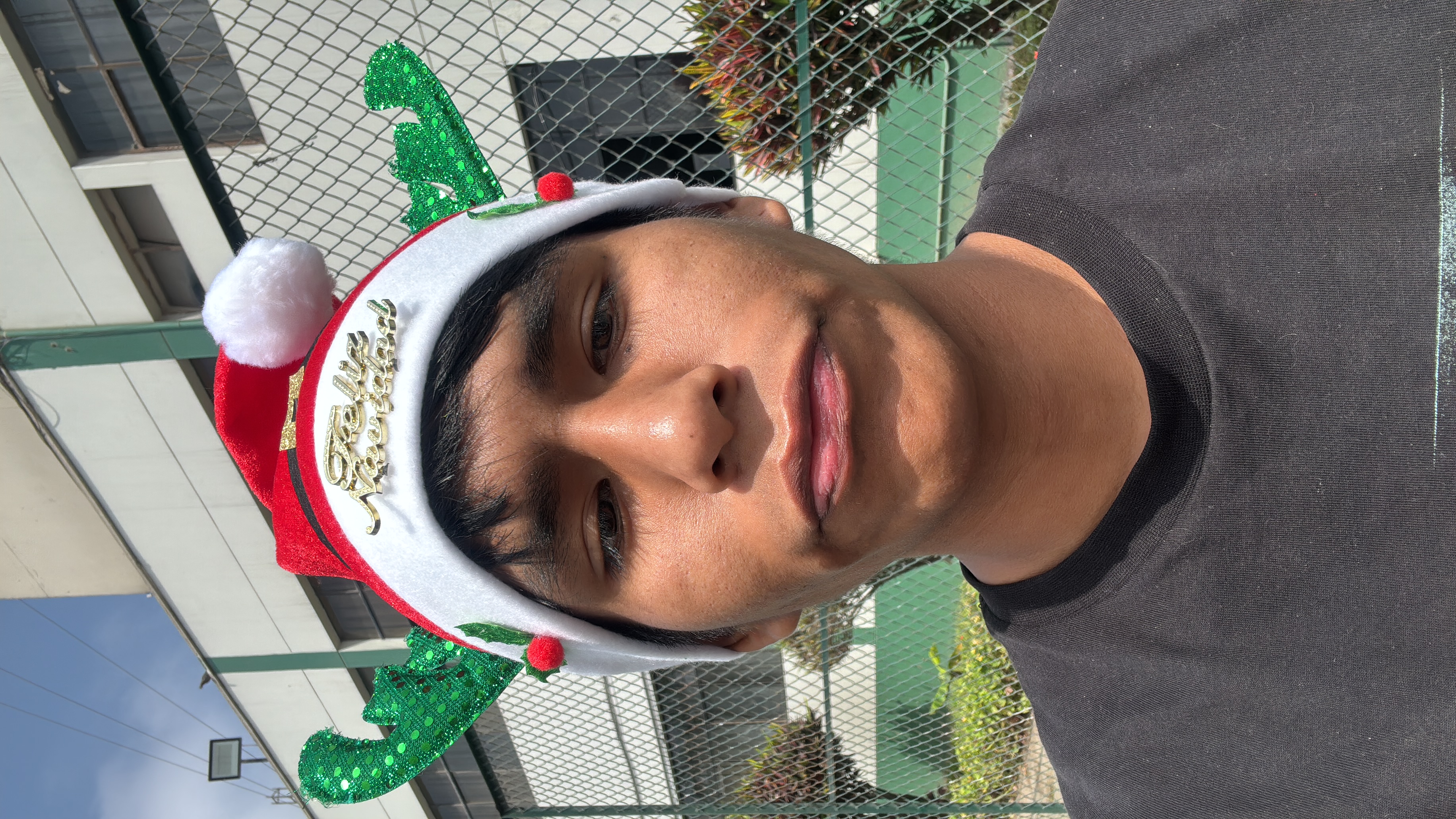 johan P., Entertainment creator from Peru
