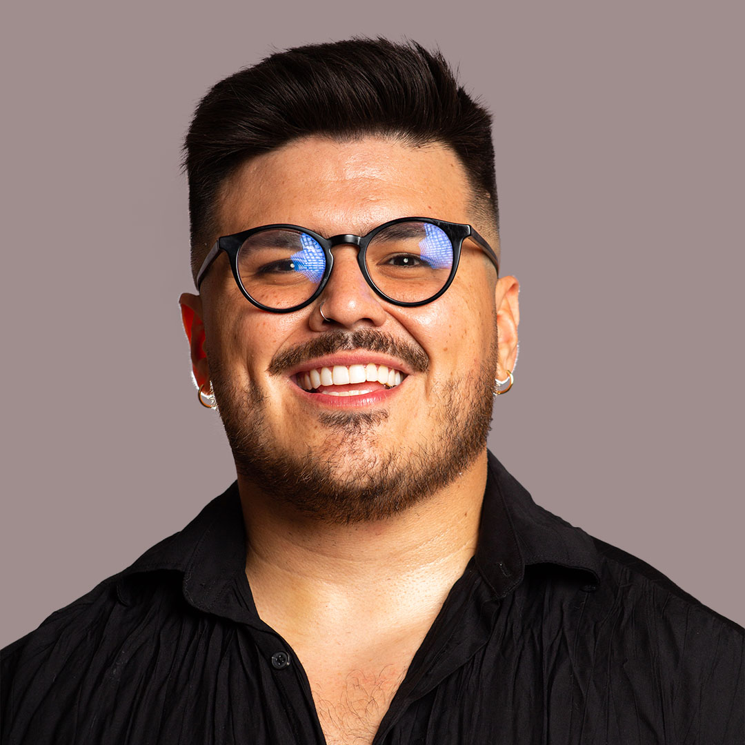 GUSTAVO