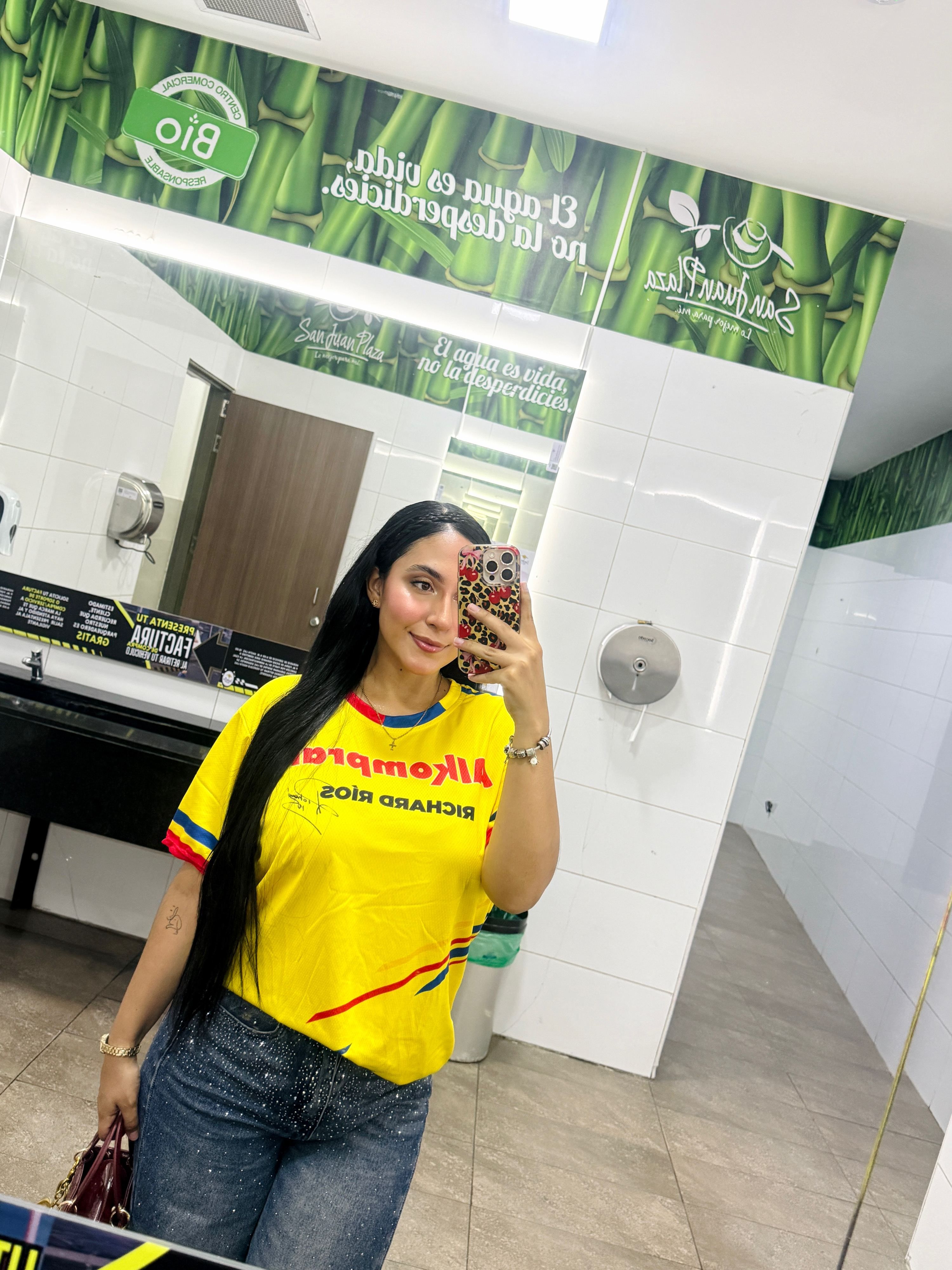 María d. — UGC Creator in Colombia — Beauty content — photo 2