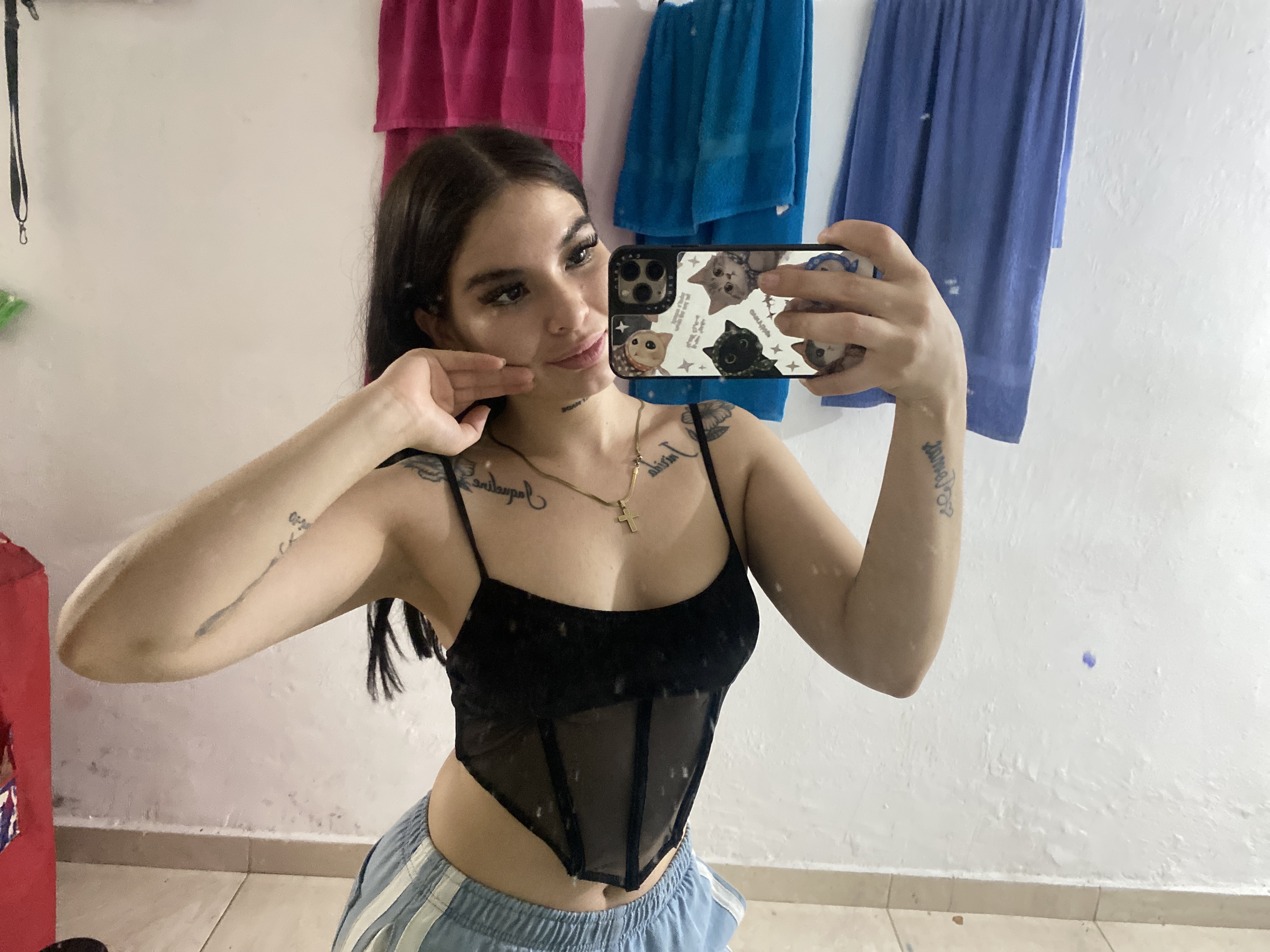 Ana L. — Colombia