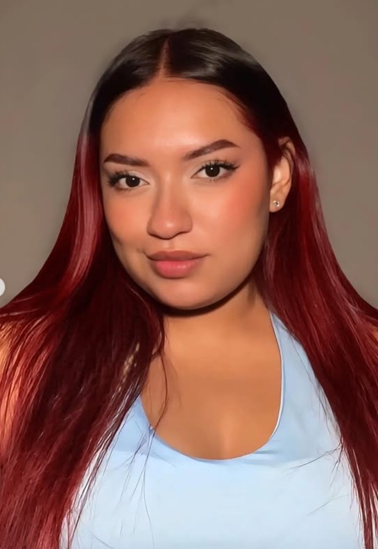 Cinthya Z. β Ecuador