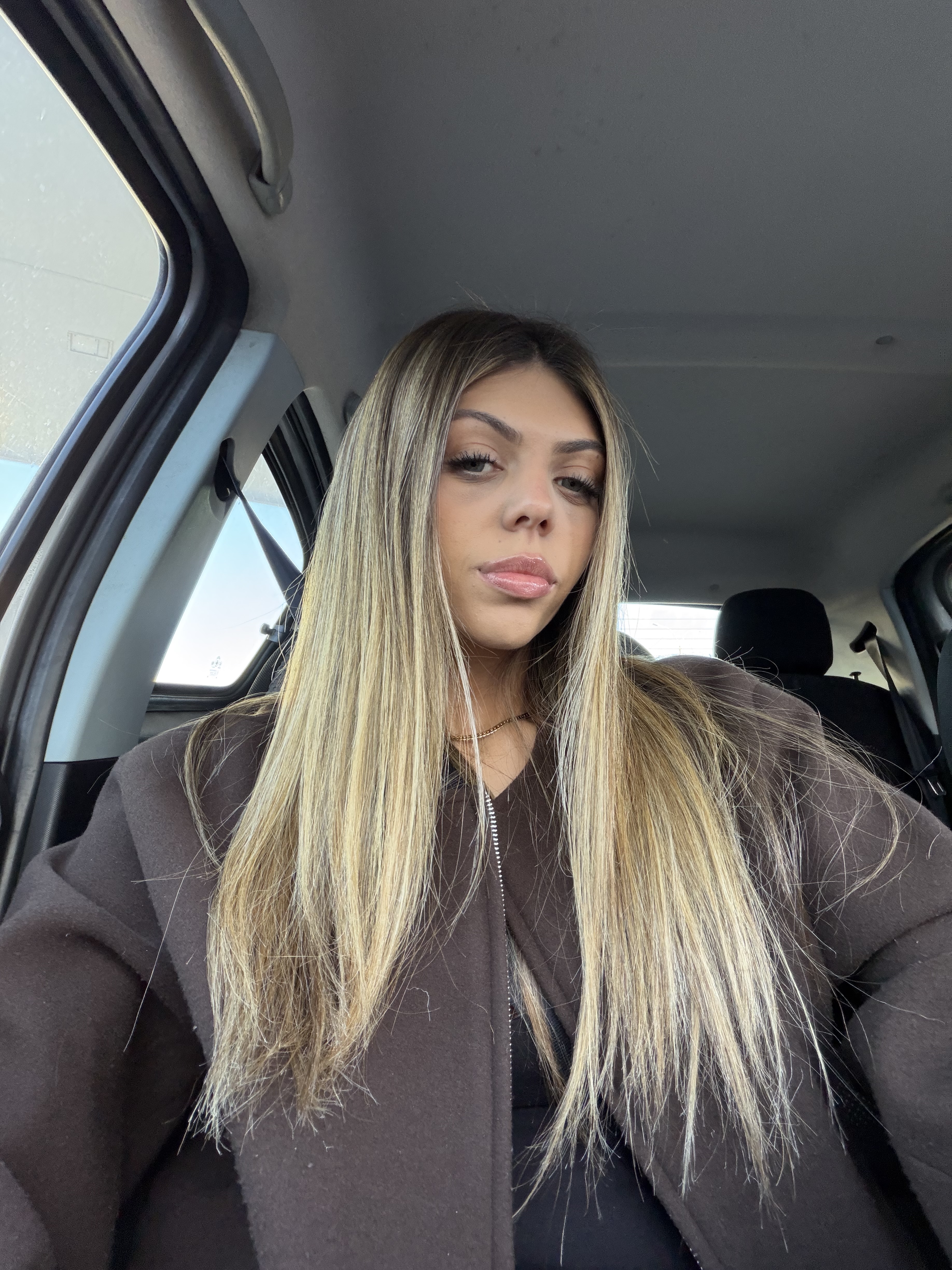 Victoria S. — UGC Creator in Uruguay — Beauty content — photo 1
