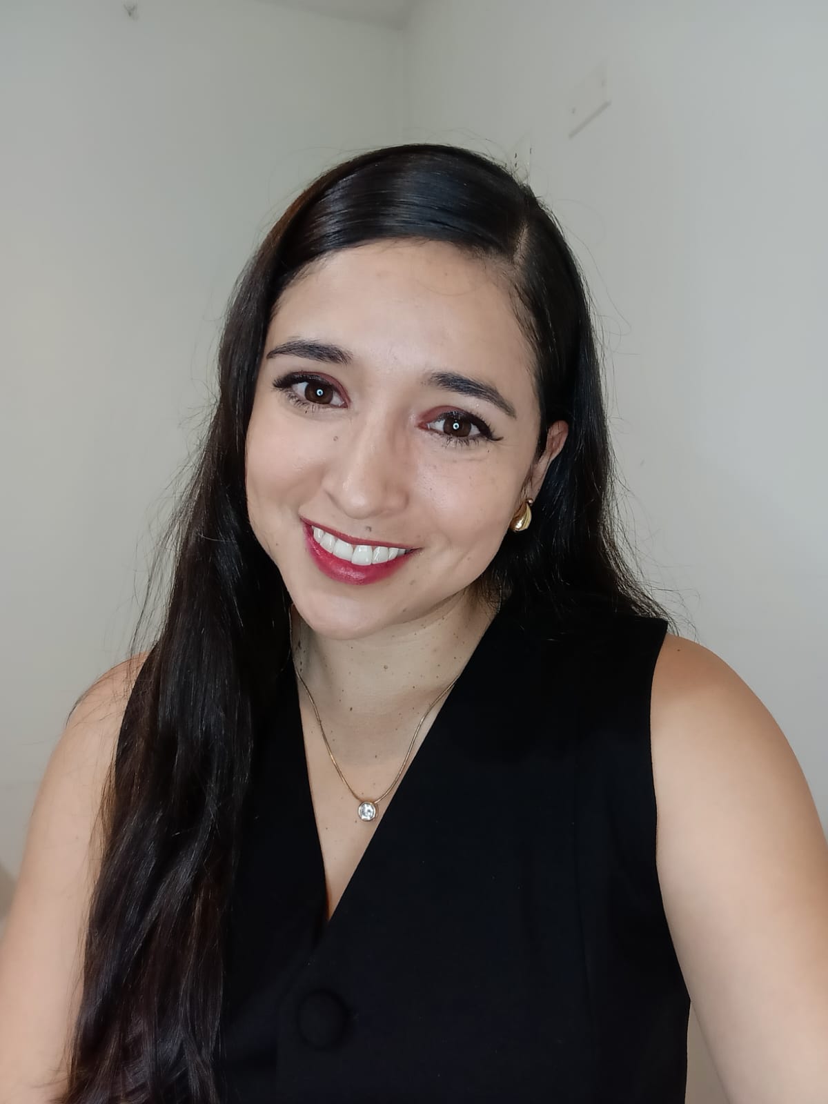 CARLA R. — Peru
