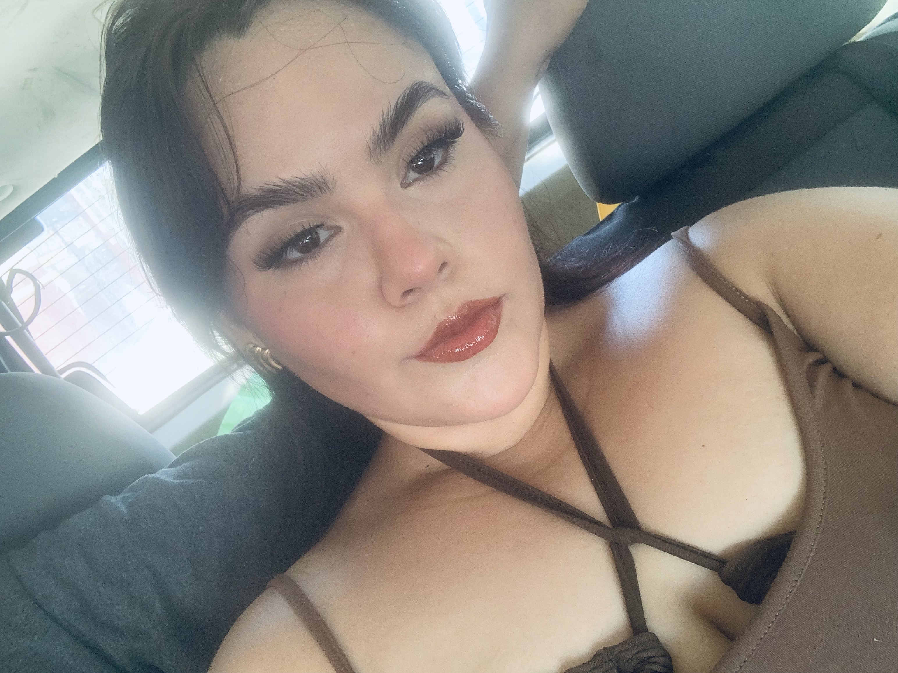 Ximena c. — ugcCreator for Beauty — photo 3