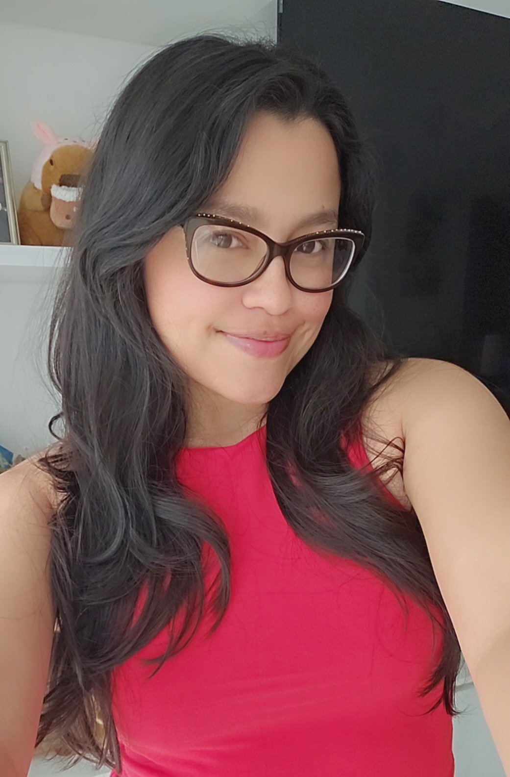 Lidia R., Beauty creator from Panama