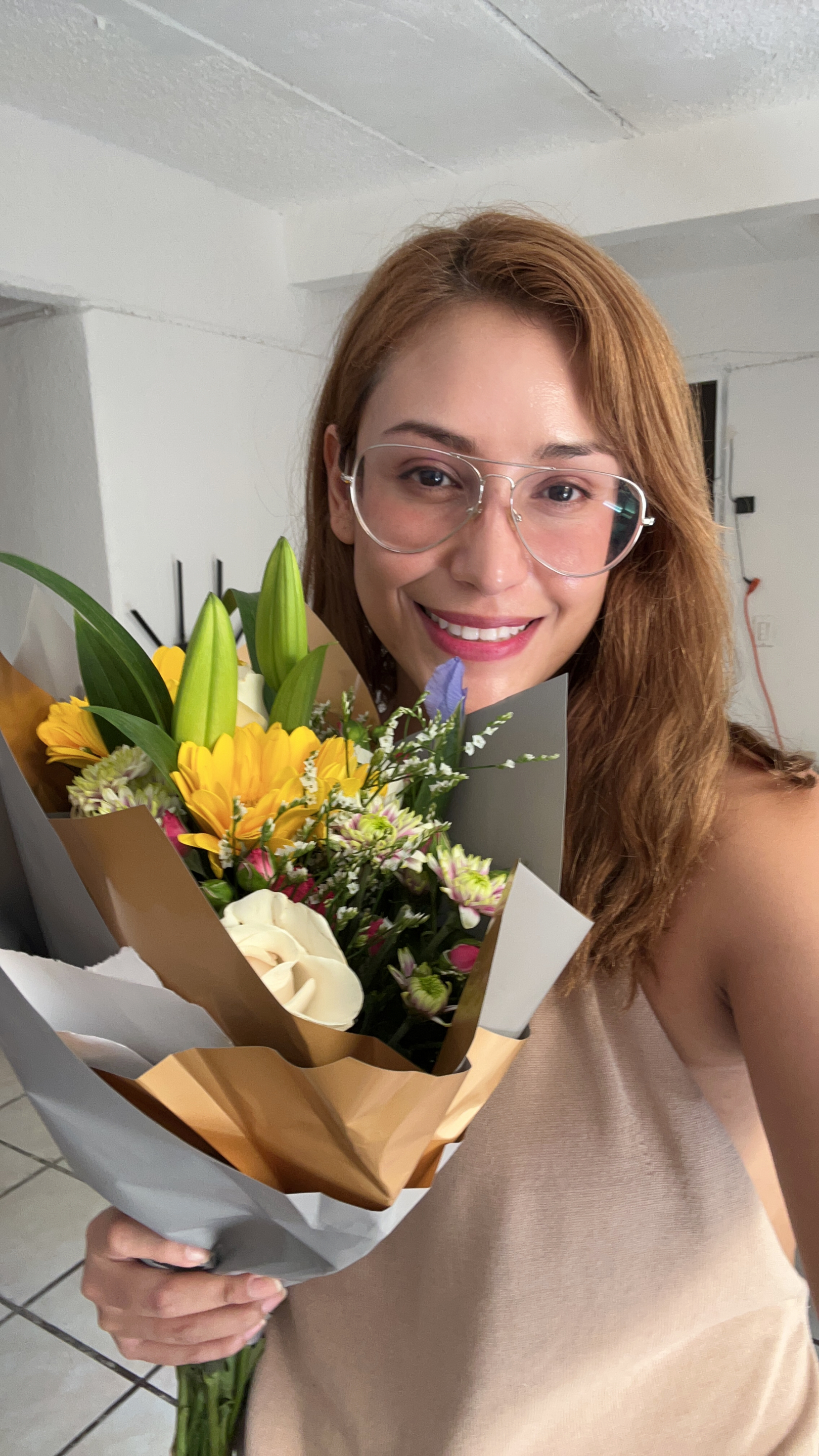 Mónica Z. — affiliateInfluencer para Belleza — foto 1