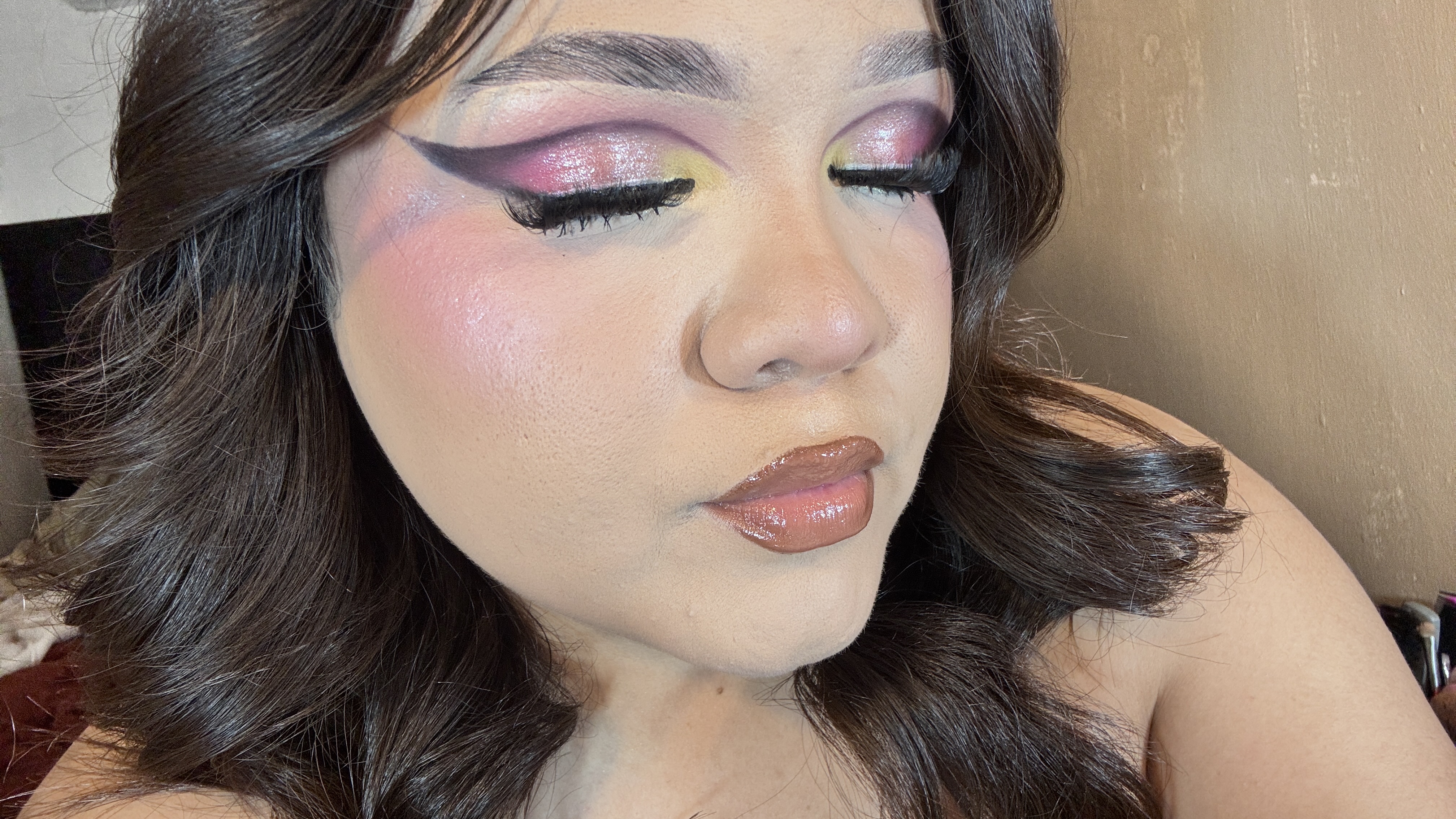 Lizbeth D. — ugcCreator for Beauty — photo 3