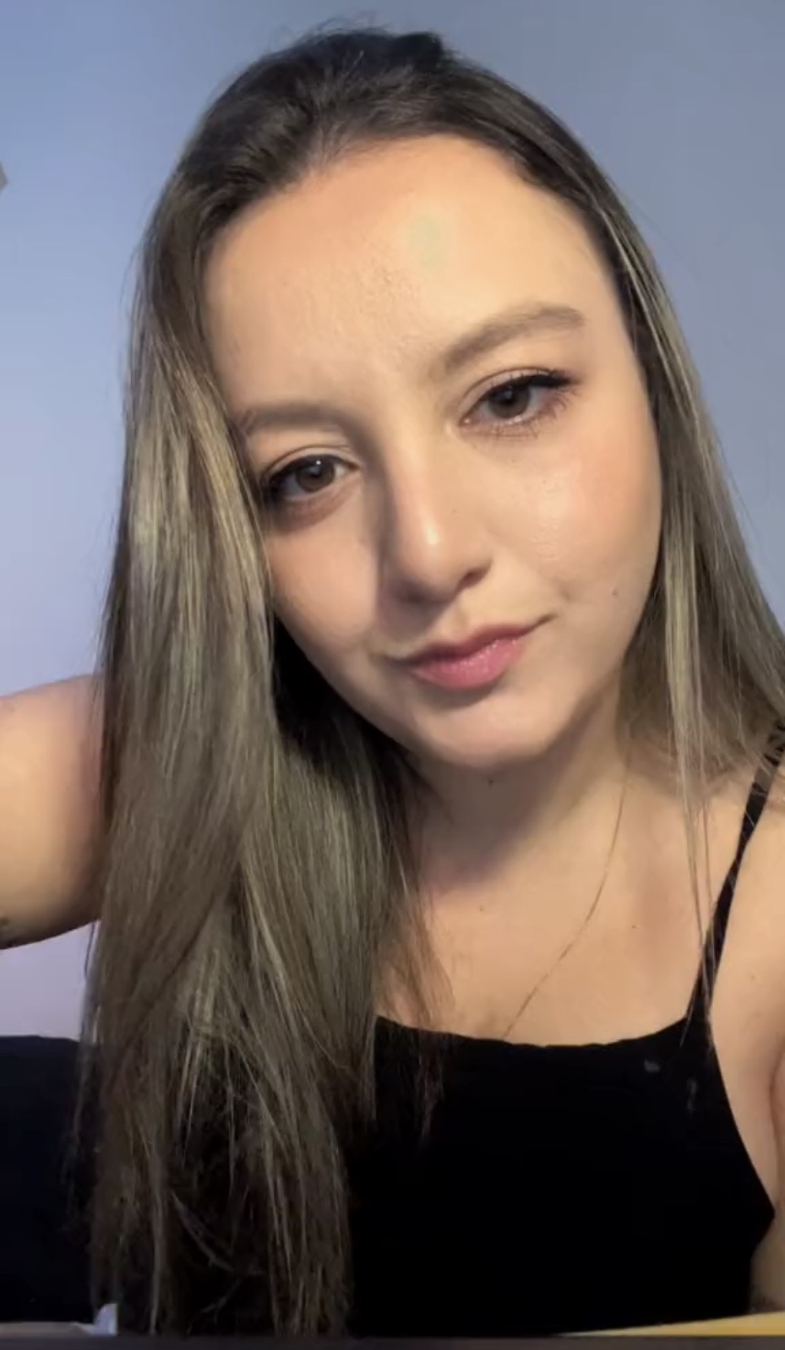 Nayara R. — Creadora de contenido UGC en Brazil — contenido de Tecnología — foto 1