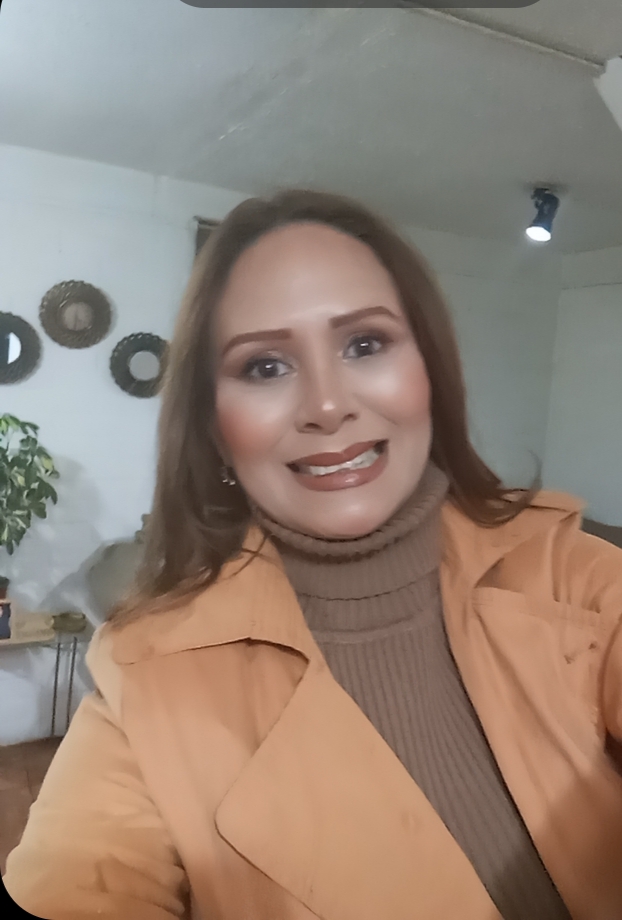 Yoletty M. — UGC Creator in Chile — Beauty content — photo 2