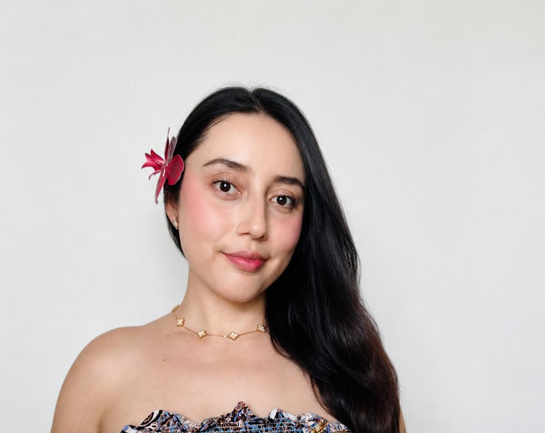 MARICARMEN C., Beauty creator from Mexico