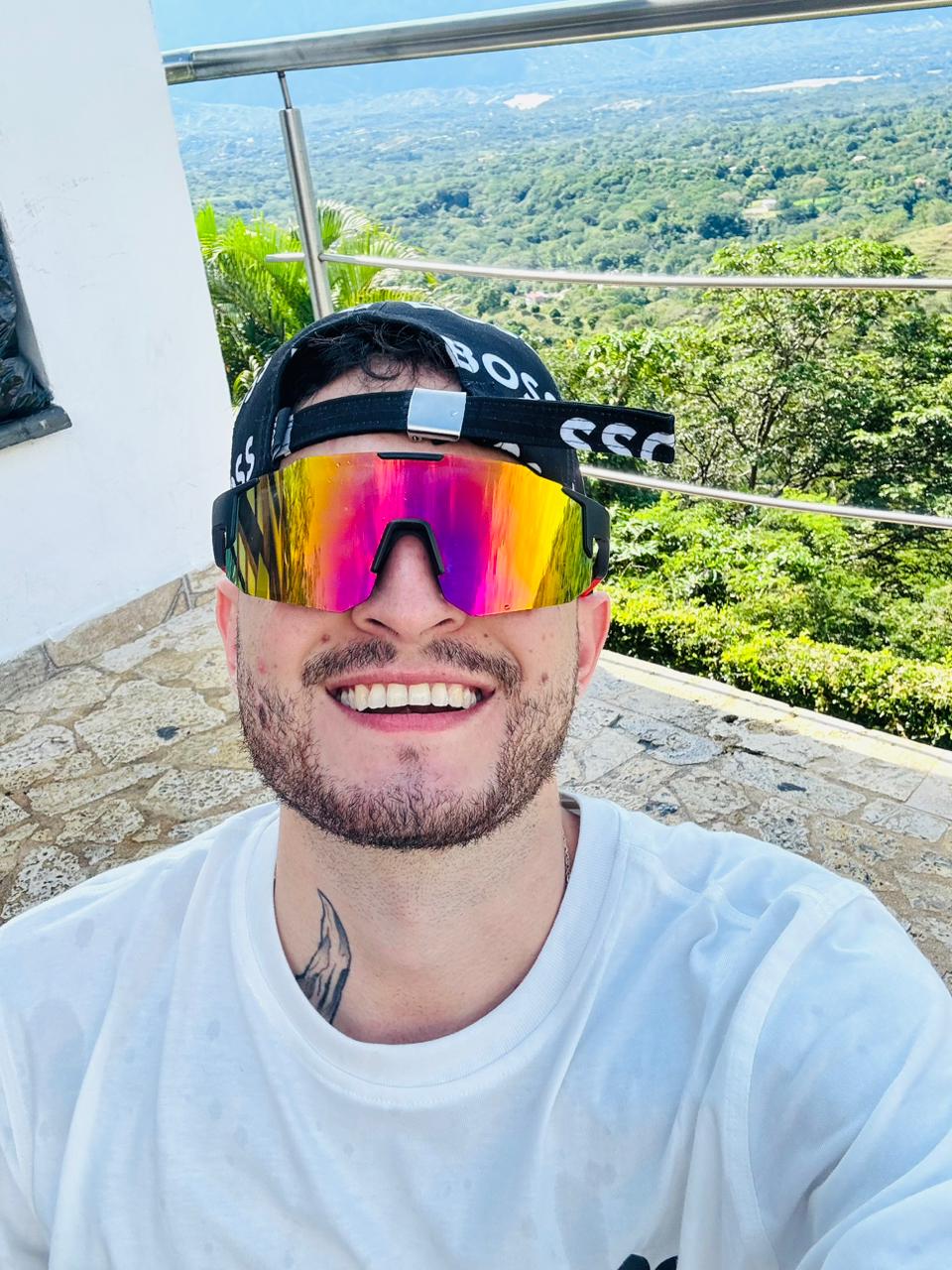 David B. — Creadora de contenido UGC en Colombia — contenido de Comedia — foto 1