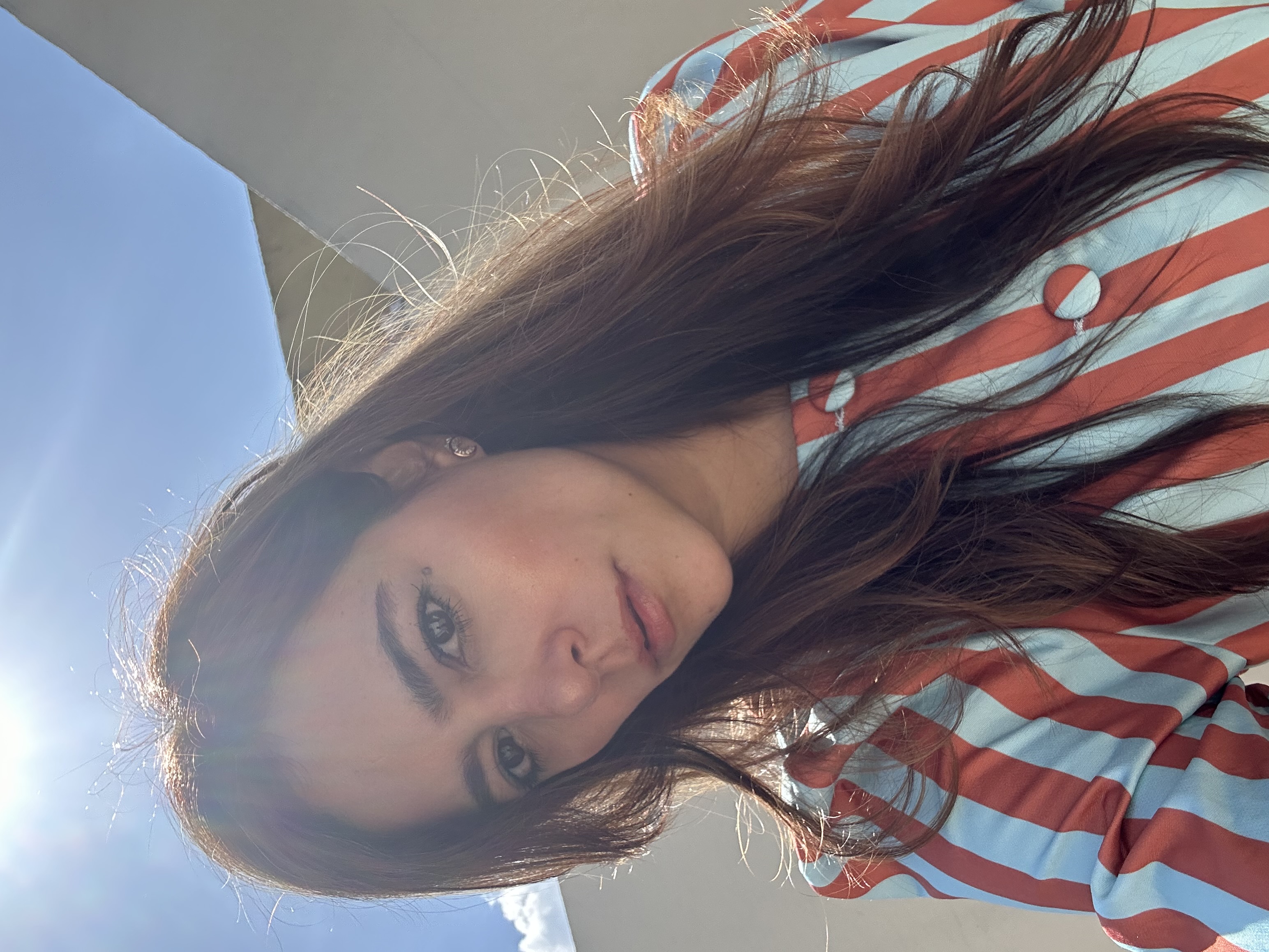 Adriana R. — UGC Creator for Beauty — photo 1